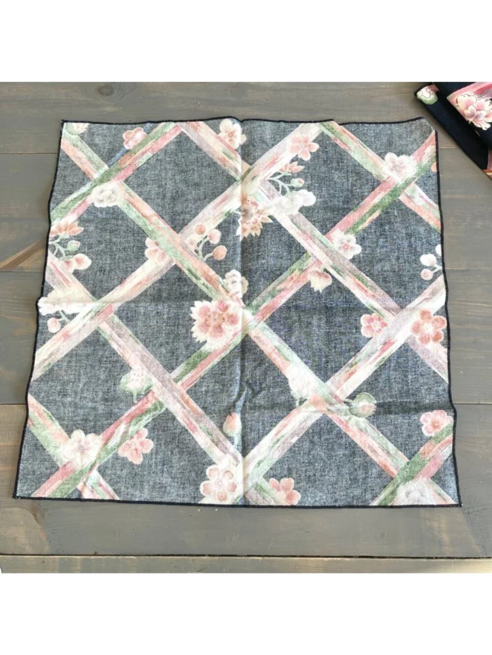 Vintage 80s Cotton Chintz Cloth Napkins Set of 4 Floral Trellis Design